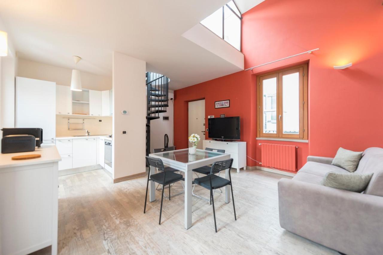 Heart Centre Milan Navigli 3 Levels Apartment Bagian luar foto